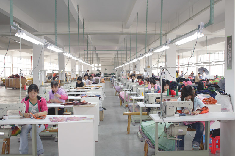 Xiamen United-Prosperity Industry &amp; Trade Co., Ltd. linia produkcyjna fabryki