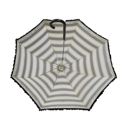 Prosty parasol w paski z tkaniny Pongee z kwiatową krawędzią